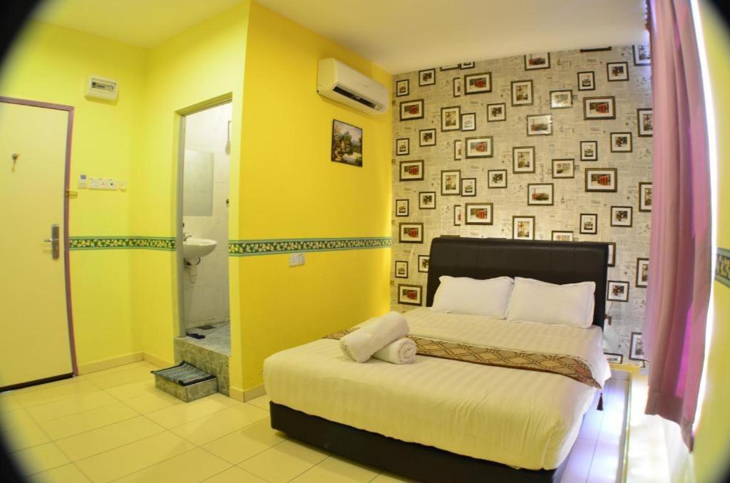 Hotel Zamburger Sungai Besi Kuala Lumpur Exterior photo