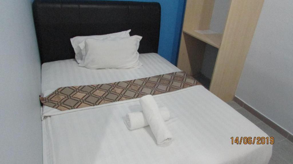 Hotel Zamburger Sungai Besi Kuala Lumpur Exterior photo