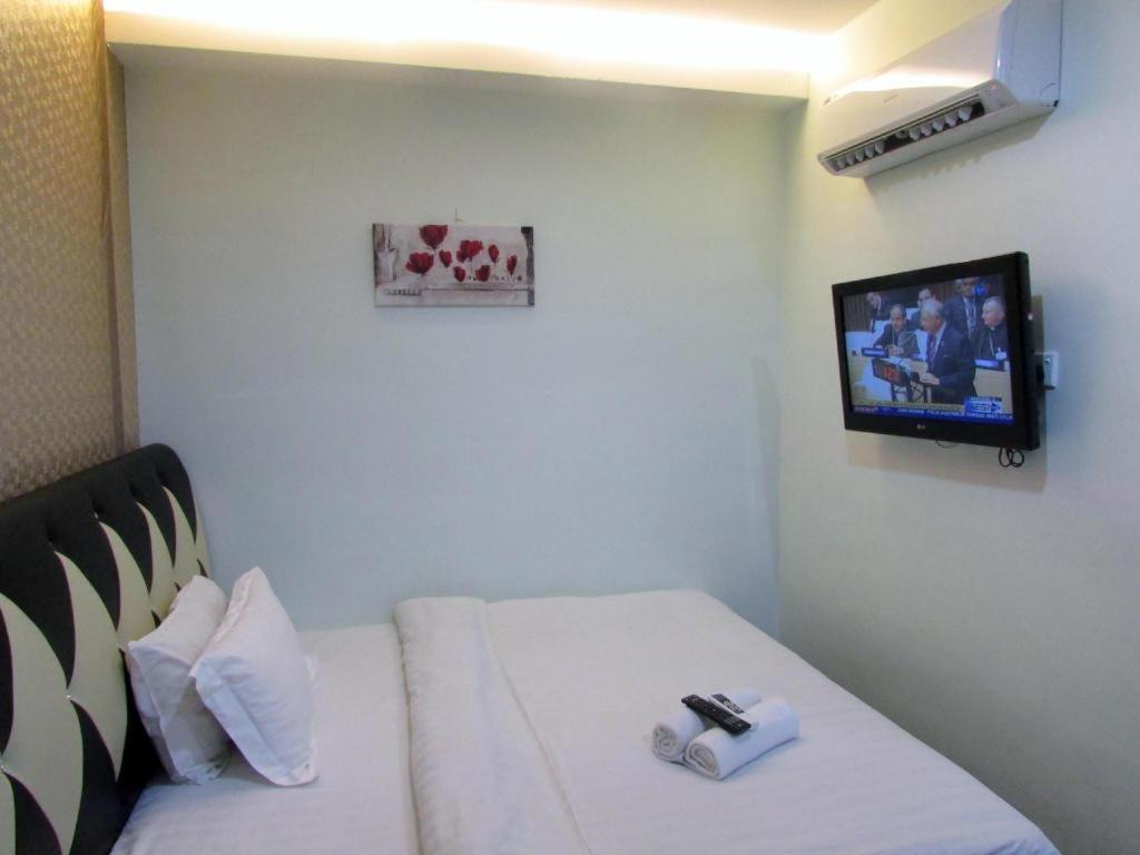 Hotel Zamburger Sungai Besi Kuala Lumpur Exterior photo