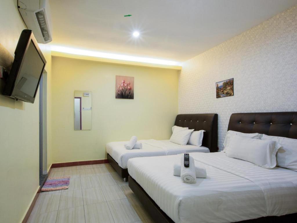 Hotel Zamburger Sungai Besi Kuala Lumpur Exterior photo